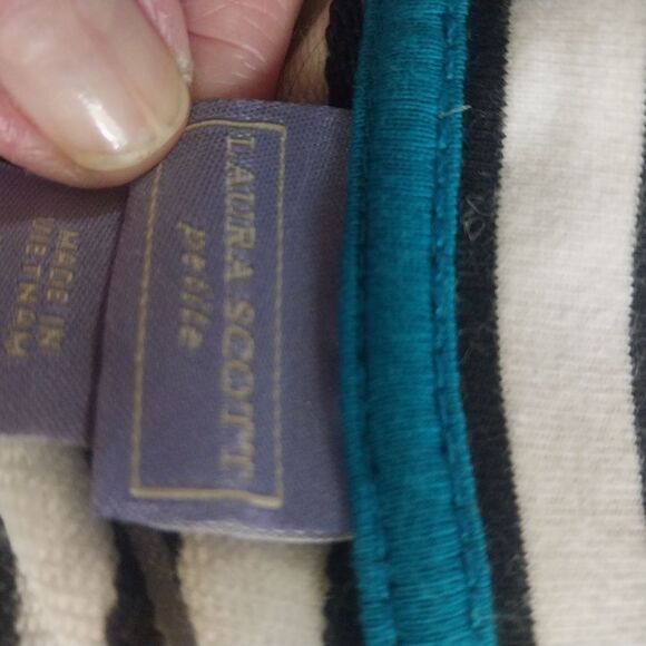 Laura Scott Black and White Lady's Petite Zip-Up Jacket with Drawstring Collar - Picture 5 of 5